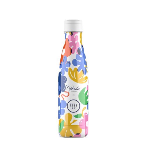 Garrafa térmica em aço inoxidável 18/8 com Tecnologia Triple Cool™, conserva as bebidas frias até 36 horas e quentes até 18 horas. 500ml.